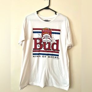Old Navy unisex Budweiser beer graphic tshirt Large White